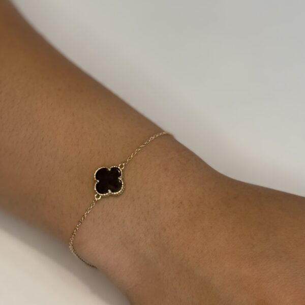 Náramok so štvorlístkom ónyx